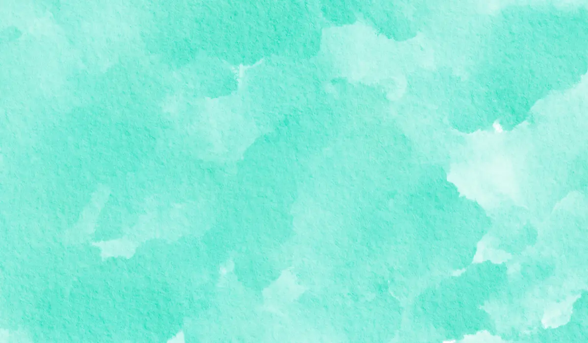 エメラルドグリーン